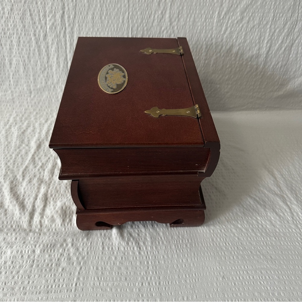 Vintage Stacked Books‎ Wooden Jewelry Box Velvet Lined Trinket Chest Drawers - Picture 7 of 9